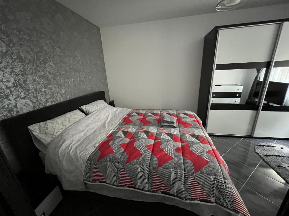 Apartament Spatios, Zona Centrala In Iasi 아파트 외부 사진