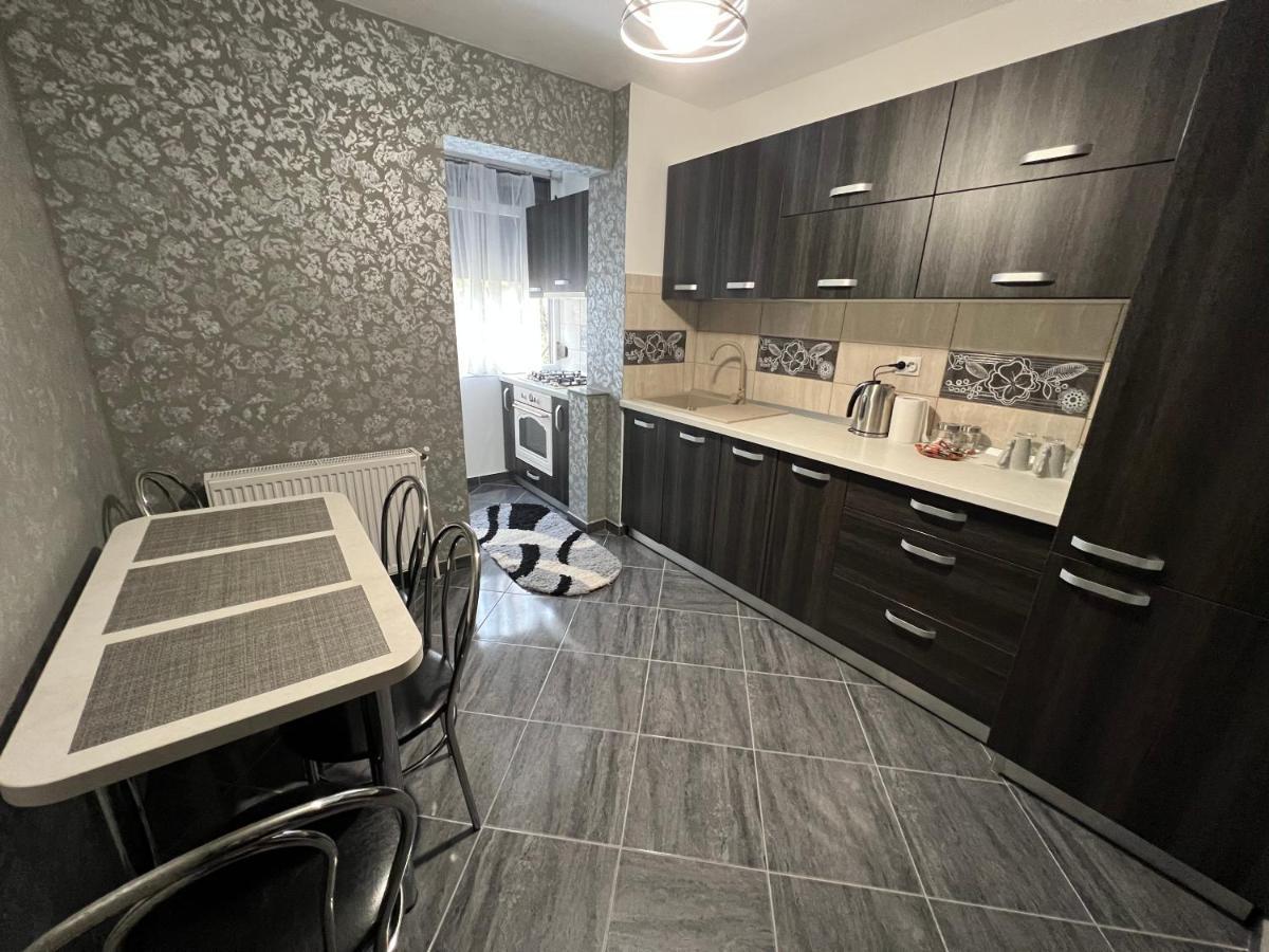 Apartament Spatios, Zona Centrala In Iasi 아파트 외부 사진